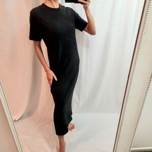 Nordstrom Classic Black Maxi Dress Crew neck short sleeve Minimalist Neutrals Mi